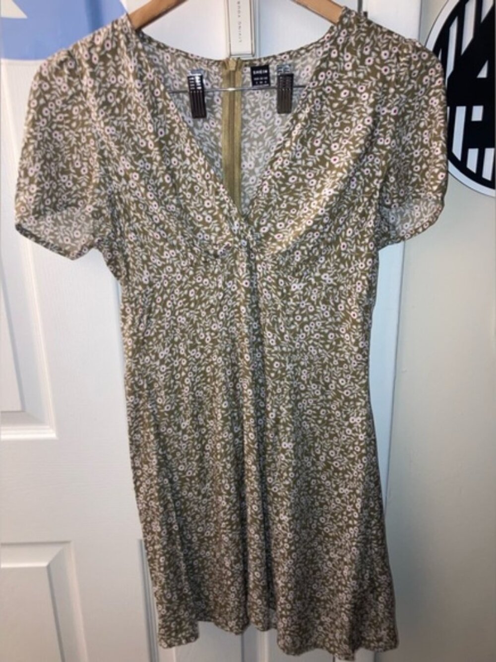 NWOT - Gold and Floral Short Sleeve Mini Dress